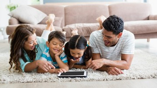 Kidrivoo est un service de covoiturage et d'entraide entre parents à Paris et en France